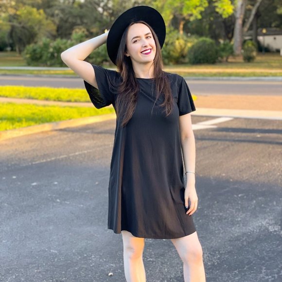 LuLaRoe Dresses & Skirts - Women XS LuLaRoe Roselyn NWT Dress Sexy Feminine Keyhole Upper Back Flutter Slee